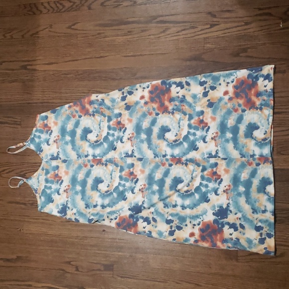 Printed Maxi Dress with Pockets - Picture 1 of 7